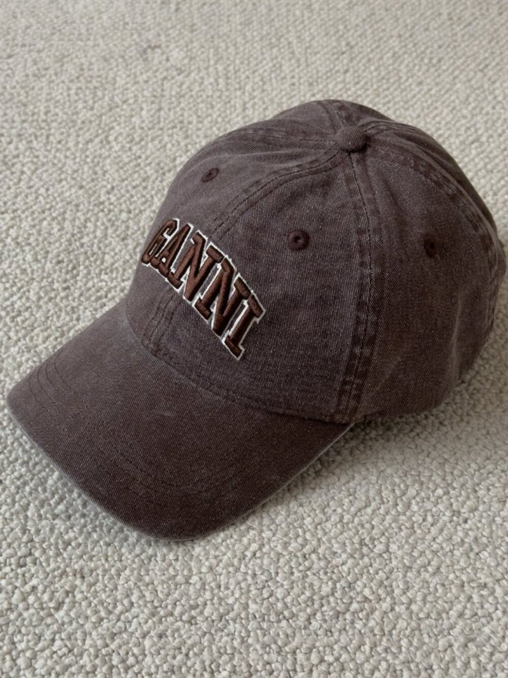 ganni Cap in Washed Cotton Canvas